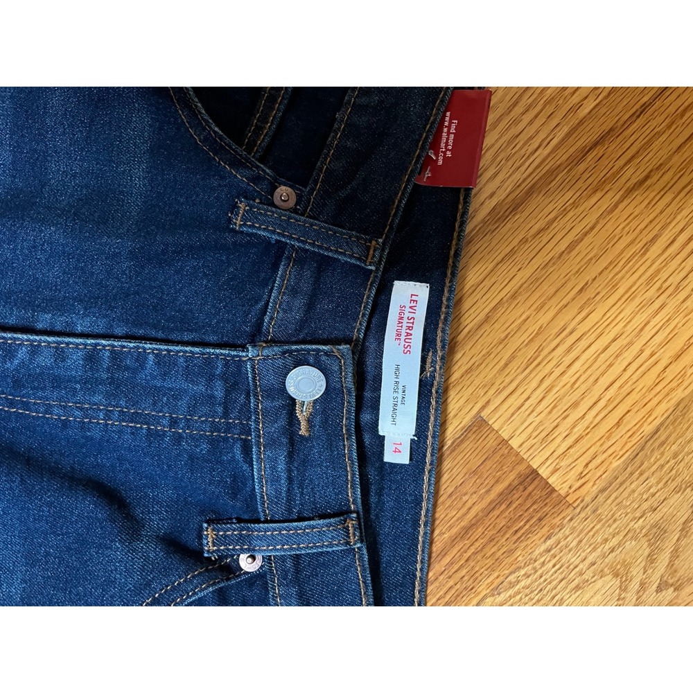 Levi Strauss Signature Womens High Rise Straight Dark Wash Jeans Size 14W 32W - Picture 3 of 4